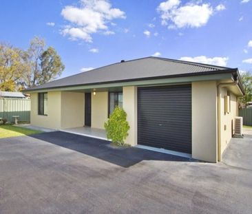 Modern & Private... - Photo 6