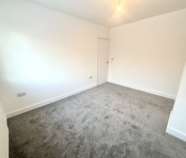 Newfield Green Road, Arbourthorne, Sheffield, S2 - Photo 6