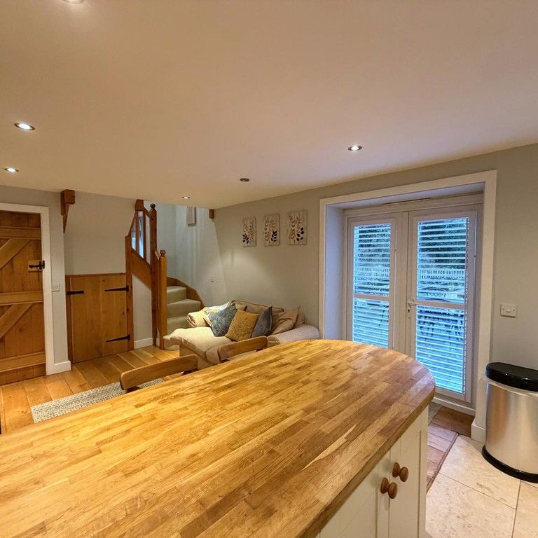 1 bedroom cottage to let - Photo 1