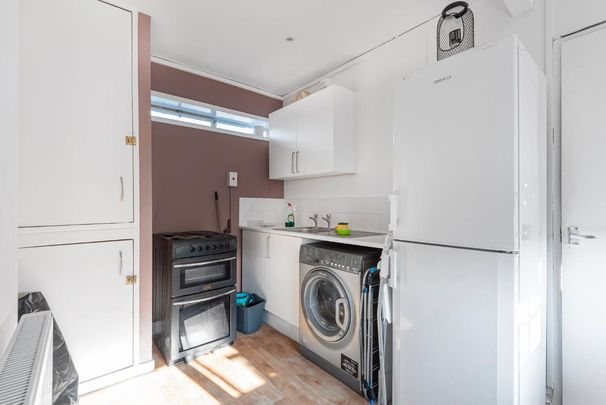 Carlton Grove, London SE15 - Photo 1