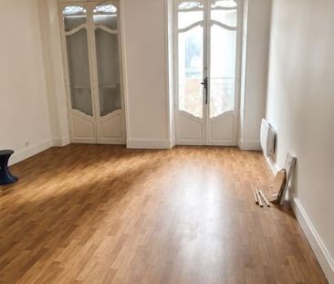 Location Appartement 1 pièce 32m² MONT DE MARSAN 40000 - Photo 2