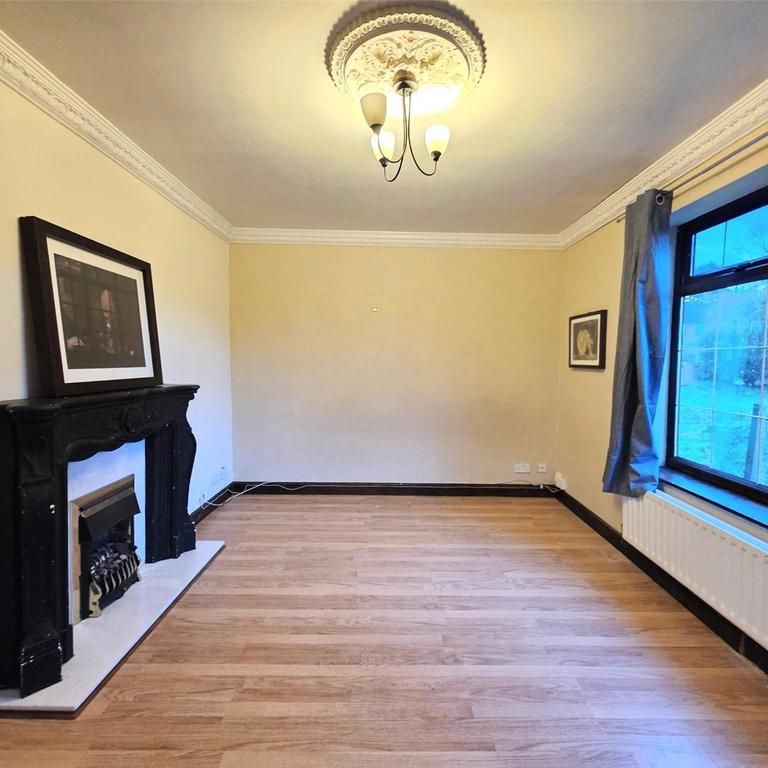 3 bedroom semi-detached house to rent - Photo 1