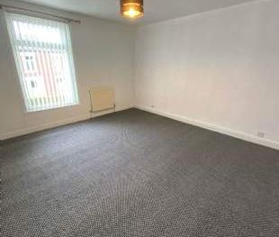 2 bedroom property to rent in Bolton - Photo 3