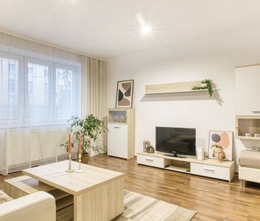 2-izbový byt na prenájom v Trnave – 65 m², bezplatné parkovanie vo ... - Photo 4