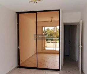 Location Appartement 3 pièces 72 m2 à Saint-Raphaël - Photo 6