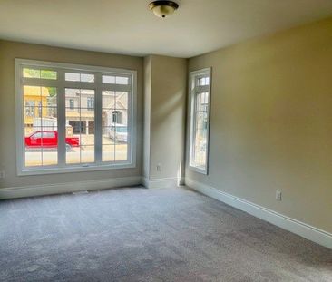 For Lease - 3076 Orion Boulevard, Orillia, Ontario - Photo 4