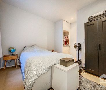 Appartement met 1 slaapkamer en balkon te huur in Brussel - foto 6