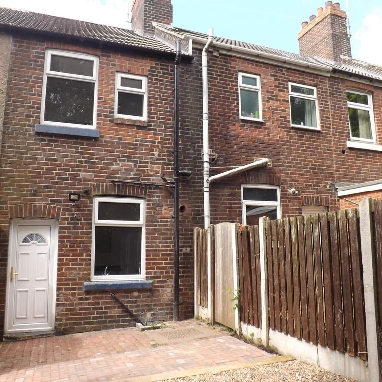 2 bedroom house to rent - Photo 1