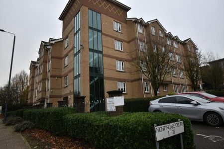 2 bedroom flat to rent - Photo 5