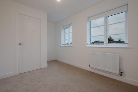 2 bedroom semi-detached house to rent - Photo 5