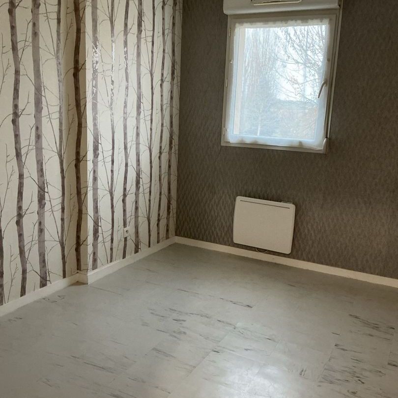 Location Appartement 2 pièces 47m² - Photo 1