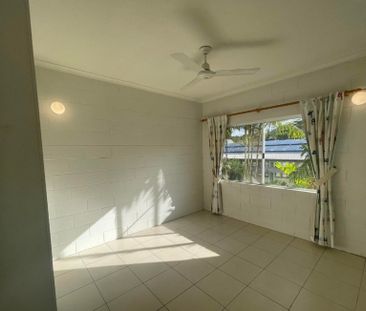 SPACIOUS UNIT IN THE HEART OF FRESHWATER! - Photo 5