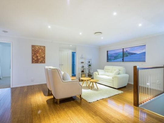 Elegance, comfort, A+Location 5 Bed 3 Bath Balcony Multi living - Photo 1