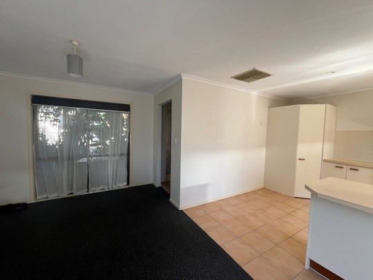 2/517 Waterdale Road, Heidelberg West VIC 3081 - Photo 1