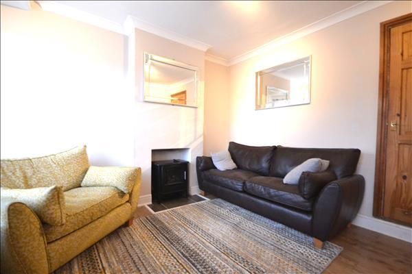 Henry Street - Photo 1