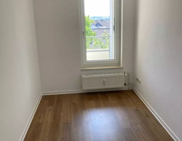 Zur Waldkampfbahn 32, 42327 Wuppertal - Foto 1