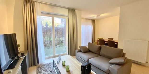 Appartement te huur in Etterbeek voor € 1.200 met 1 slaapkamer - Foto 1