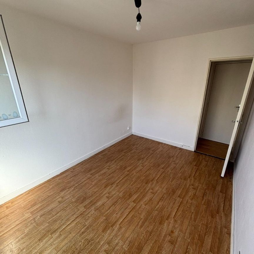 Appartement 3 pièces à louer St Étienne - 42000 / Réf: 949-2166 - Photo 1