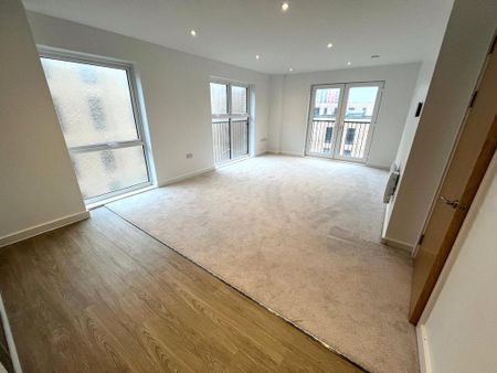 3 bedroom apartment to rent - Photo 4