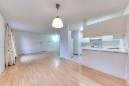 Nouveauté sur le marché Appartement à louer - Laval (Chomedey) (Autres) - Photo 2