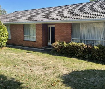 2/22 Giles Road, Trafalgar, Vic 3824 - Photo 1