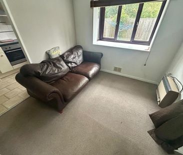 1 bedroom end of terrace house to rent - Photo 4