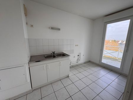 Location Appartement 2 pièces 48m² - Photo 4