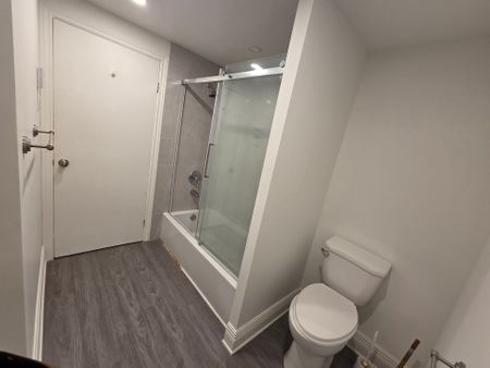 1587 Av. Kerr, Saint-Lambert, QC J4R - Photo 4