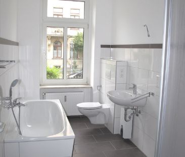 Ruhig & komfortabel ... mit guter Verkehrsanbindung! - Photo 1