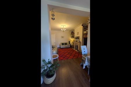 2 Bed Maisonette, Radnor Road, HA1 - Photo 2