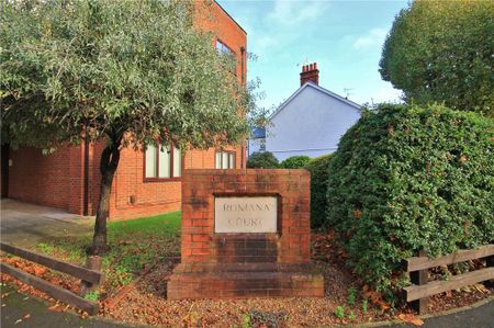 Romana Court, Sidney Road, Staines-upon-Thames, Surrey, TW18 4QJ - Photo 5