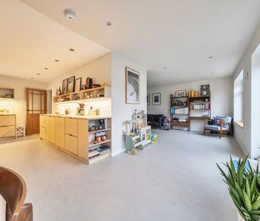 4 bedroom bungalow to rent - Photo 4