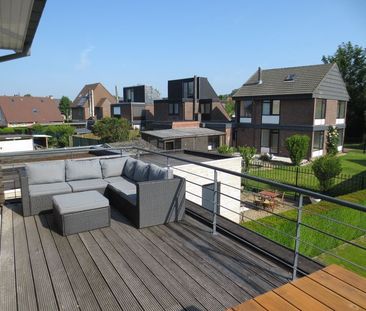 Recente duplex met 2 ruime slaapkamers en ruim terras. - Foto 4