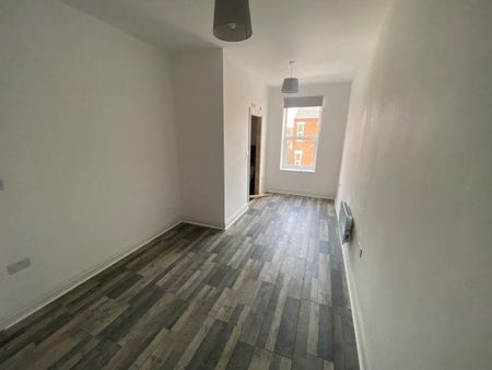 £150 PPW, BEACONSFIELD STREET, RADFORD, Property for rent - Photo 2