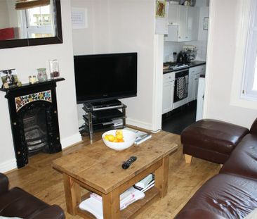 2 bedroom terraced house to rent - Photo 6