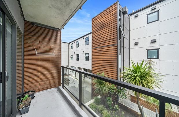 Welcome to 3.01/181 Tasman Street - Photo 1