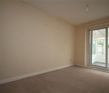 2 bedroom bungalow to rent - Photo 1