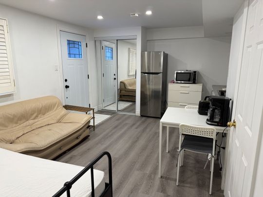 For Lease - 76 Topham Crescent Unit# Bsmt, Richmond Hill, Ontario - Photo 1