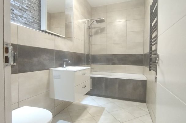 Windmill Place - Photo 1