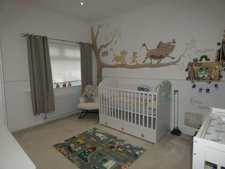 2 bedroom terraced house to rent - Photo 4