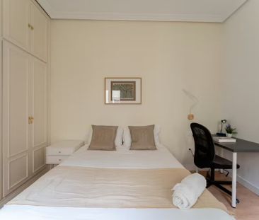 Calle del Conde Duque, Madrid, Community of Madrid 28015 - Photo 1