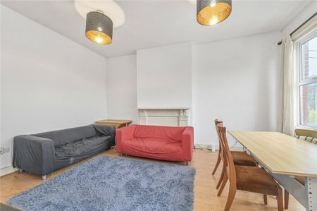 Valley Road, London, SW16 - Photo 3