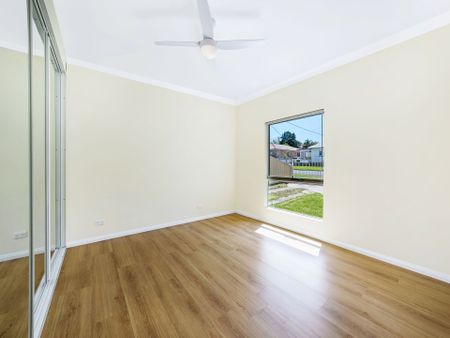 31 Forster Street Port Kembla - Photo 3