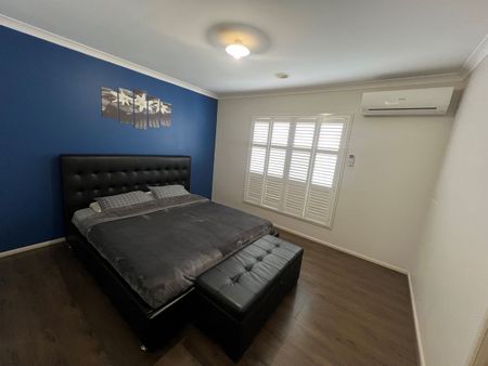 Splendid 4Br Home in Truganina! - Photo 5