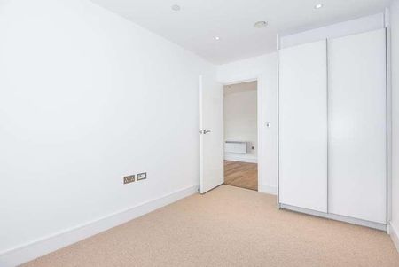 Skyline, High Street Slough, SL1 - Photo 5