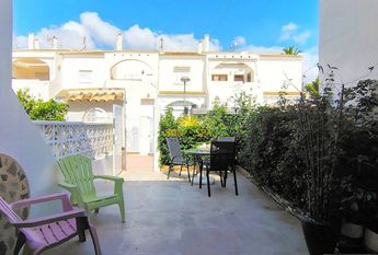 2 BEDROOM VILLA IN MIL PALMERAS