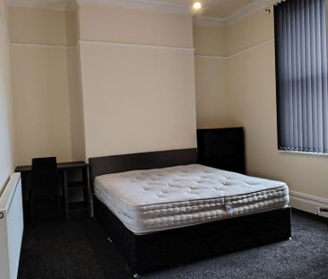 1 bedroom in a house share to rent - Photo 6