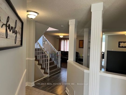 For Lease - 38 Fitzpatrick Court, Whitby, Ontario - Photo 1