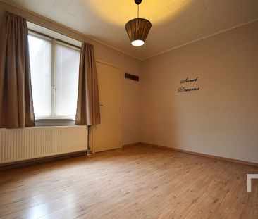Stadswoning met 3 slaapkamers te huur op centrale locatie te Ieper. - Photo 1