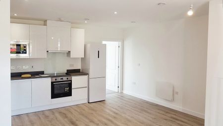 Brand new 1-bed flat to let in Belgrave Village, Birmingham - Photo 4